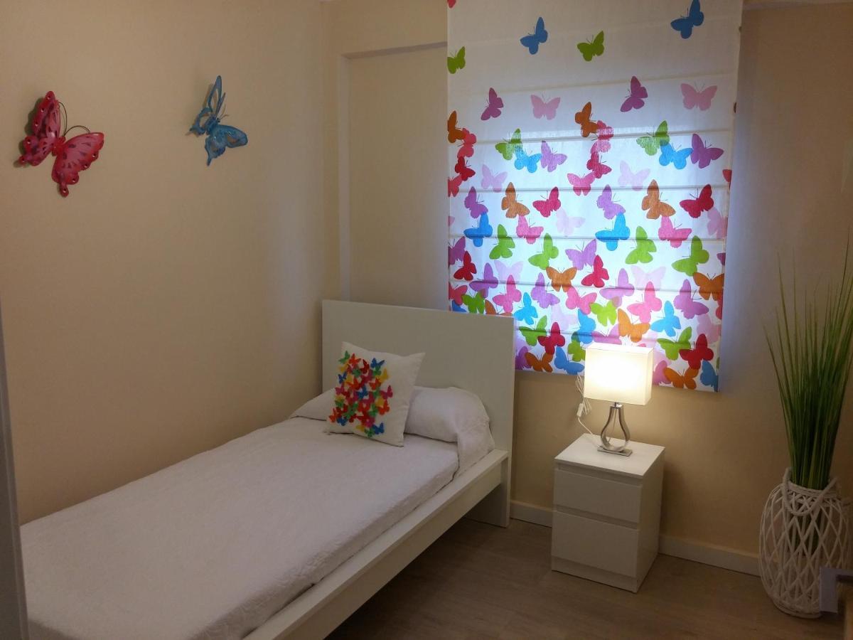 Piso Cerca De La Playa Apartment Malaga Bagian luar foto